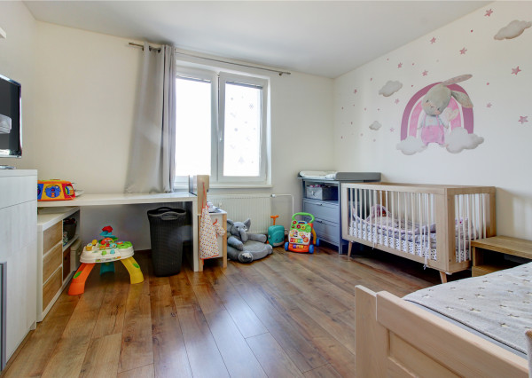 Na predaj zrekonštruovaný 3 izbový byt, ul. Súmračná, Ostredky, Ružinov, Bratislava