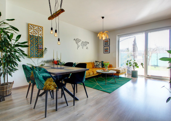 Dizajnový 3-iz. byt so záhradou Dunajská Riviéra, Hamuliakovo