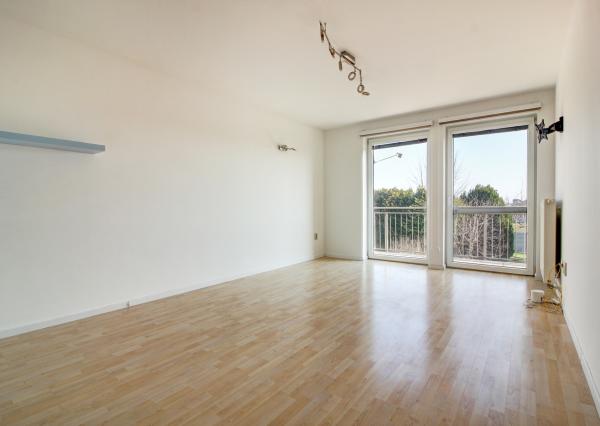 Na predaj priestranný 164 m² 4-i. RD s garážou Rovinka – Jasná ul.