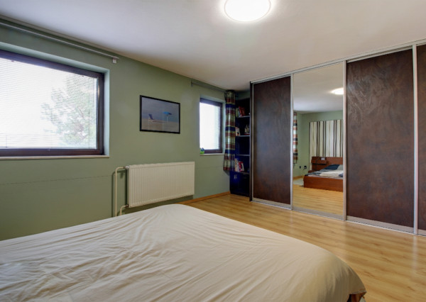 Na predaj: 4izbový rodinný dom s garážou – Šamorín-Mliečno