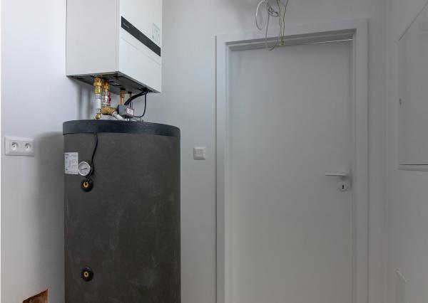 Na predaj: 4izbový rodinný dom kolaudovaný – Šamorín-Bučuháza,  stav štandard