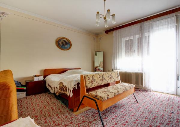 Na predaj: 4izbový rodinný dom s garážou , pozemok 800 m² - Čakany