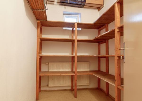 Na predaj: 4izbový rodinný dom s garážou , pozemok 800 m² - Čakany