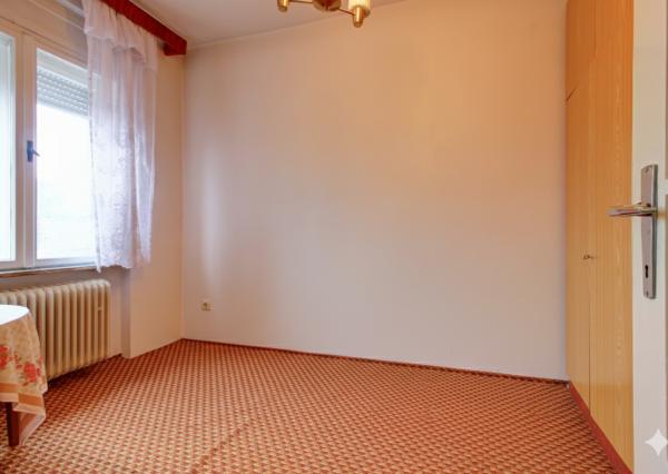 Na predaj: 4izbový rodinný dom s garážou , pozemok 800 m² - Čakany