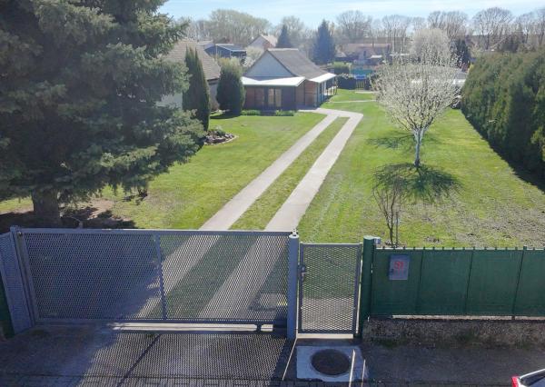 Na predaj: Rodinný dom na pozemku 1803 m², obec Baka