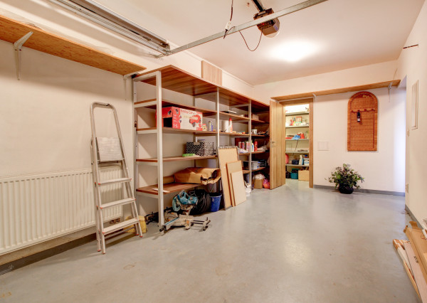 Na prenájom priestranný 164 m² 4-i. RD s garážou Rovinka – Jasná ul.