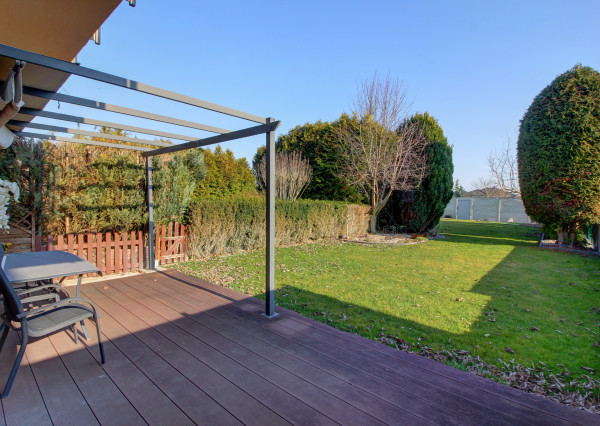 Na prenájom priestranný 164 m² 4-i. RD s garážou Rovinka – Jasná ul.