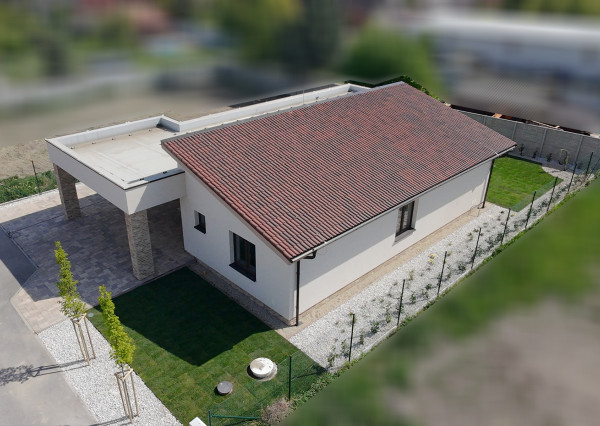 Na predaj: 4izbový rodinný dom kolaudovaný – Šamorín-Bučuháza,  stav štandard