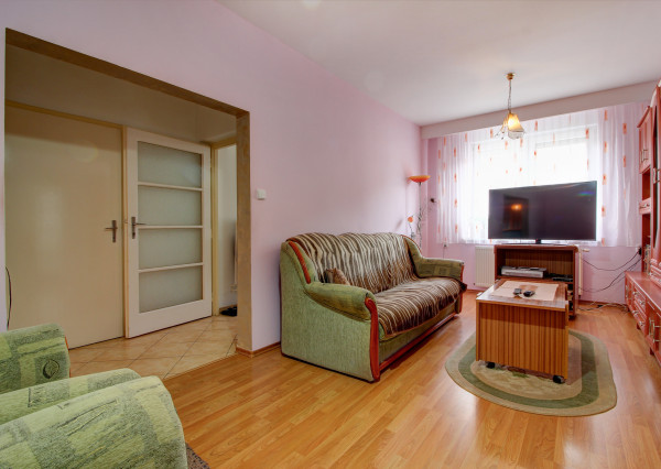 Na predaj: Viacgeneračný 7i rodinný dom na pozemku 2533 m² – Štvrtok na Ostrove