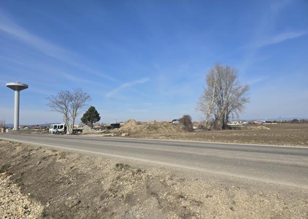 Na predaj: pozemok 4744 m2 , Bratislava - Jarovce