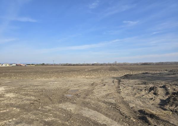 Na predaj: pozemok 4744 m2 , Bratislava - Jarovce