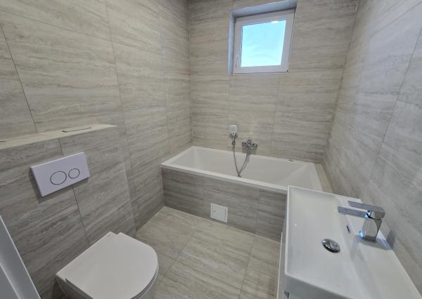 Na predaj: 4izbový rodinný dom kolaudovaný – Šamorín-Bučuháza,  stav štandard