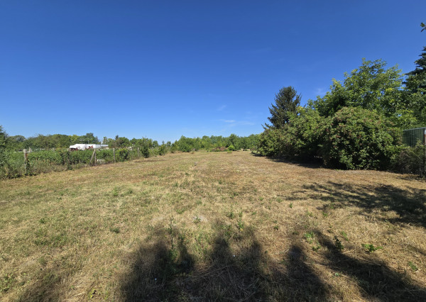 Na predaj: pozemok 2932 m², obec Veľká Paka, časť Čukárska Paka