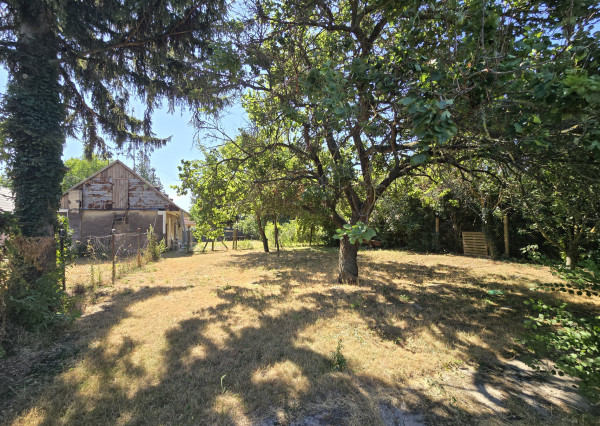 Na predaj: pozemok 2932 m², obec Veľká Paka, časť Čukárska Paka