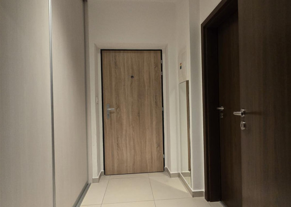 Na prenájom 2i byt v Šamoríne s balkónom a parkovacím státím