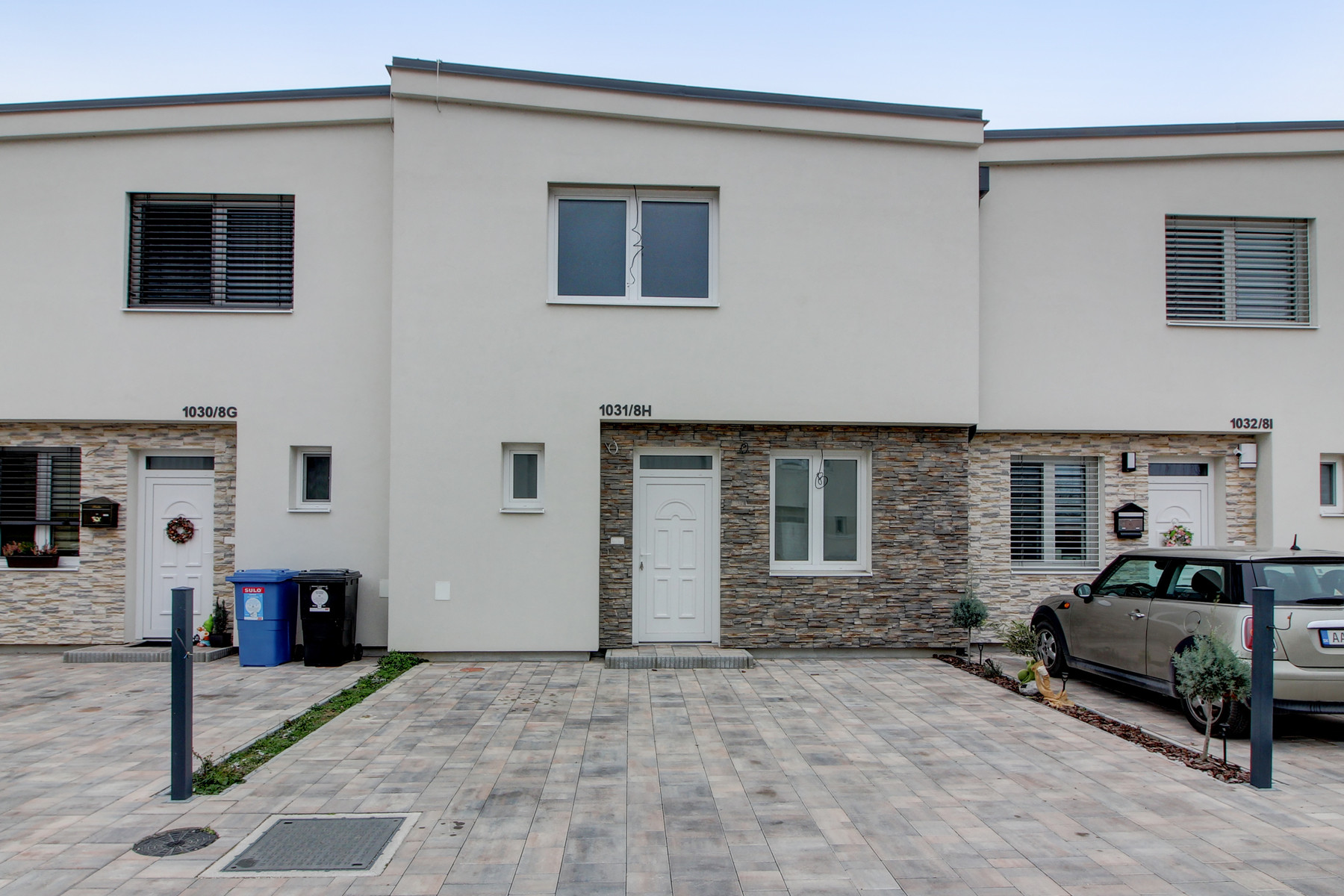 Na predaj – Moderný dvojpodlažný 4-izbový rodinný dom v Šamoríne, časť Mliečno