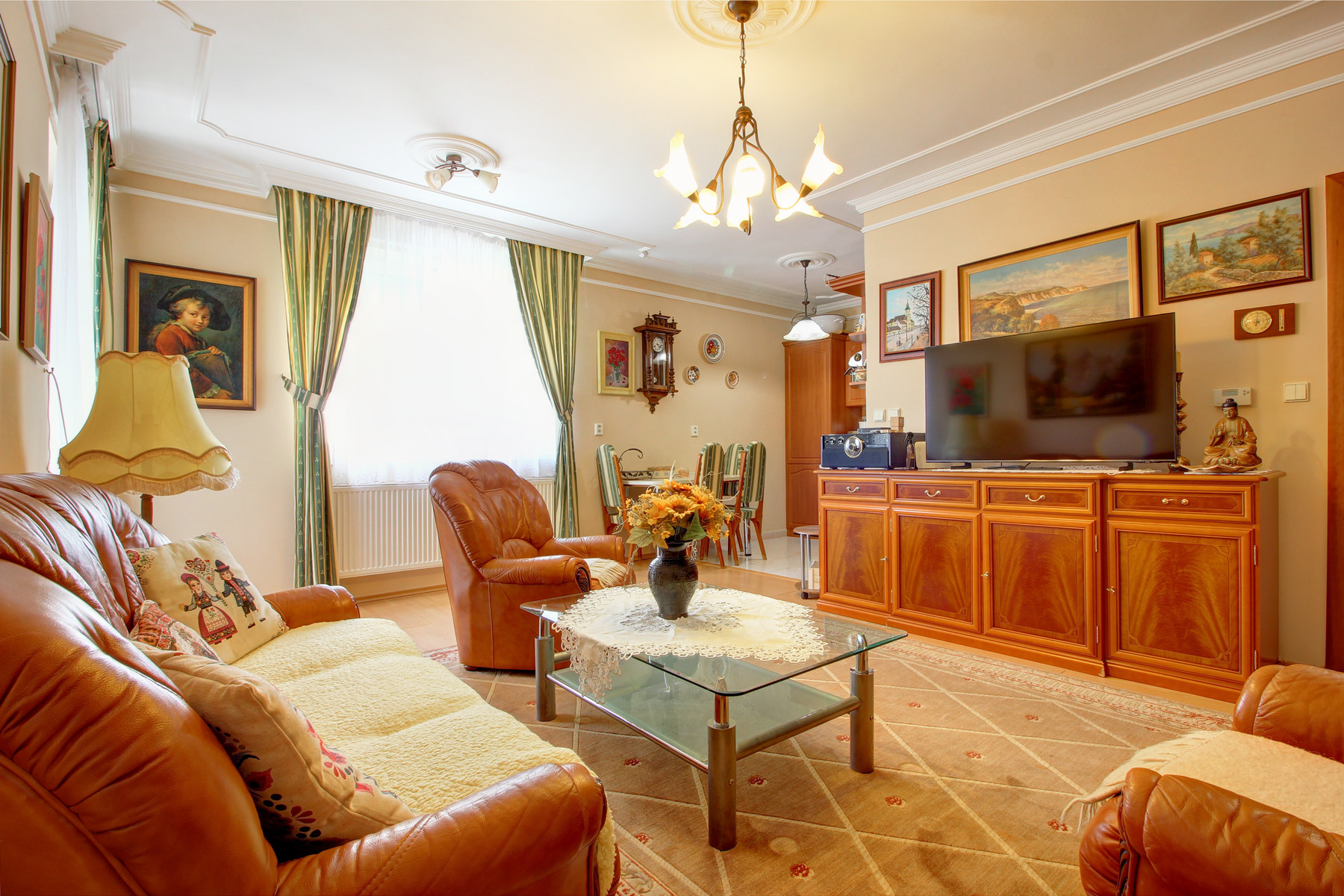 Na prenájom 2-izbový byt v Šamoríne – Hlboká ulica