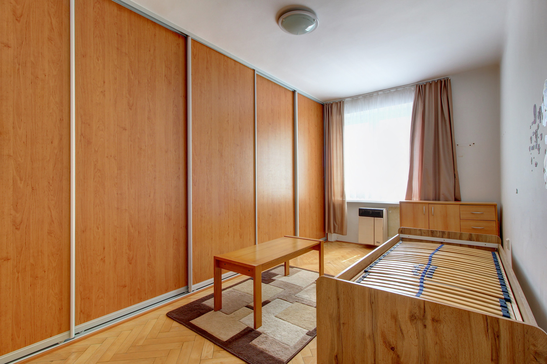 Na predaj: 2 izbový byt 52 m², Školská,  Šamorín