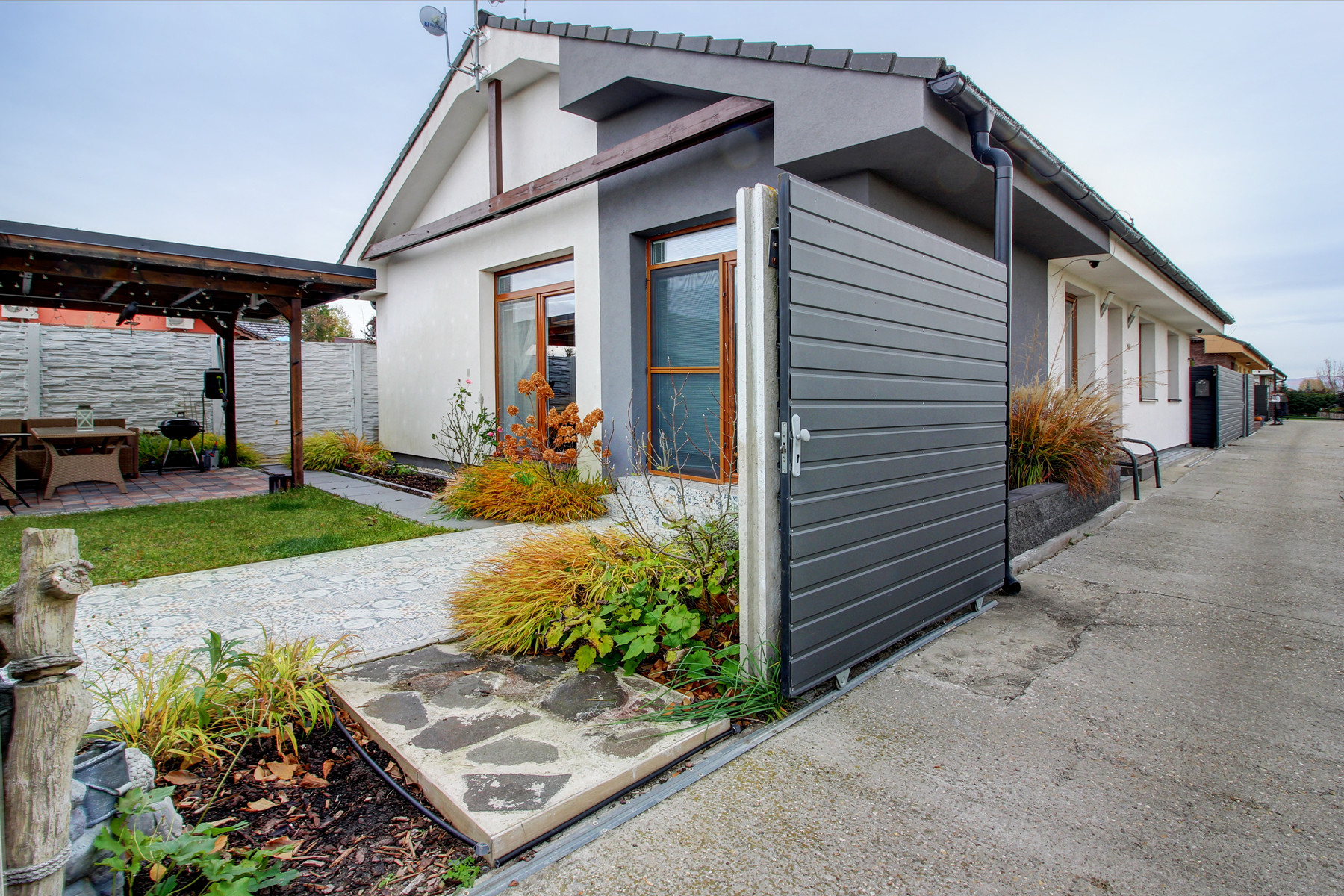 Samostatne stojaci 4i rodinný dom ÚP 110m² v obci Láb, pozemok 286 m²