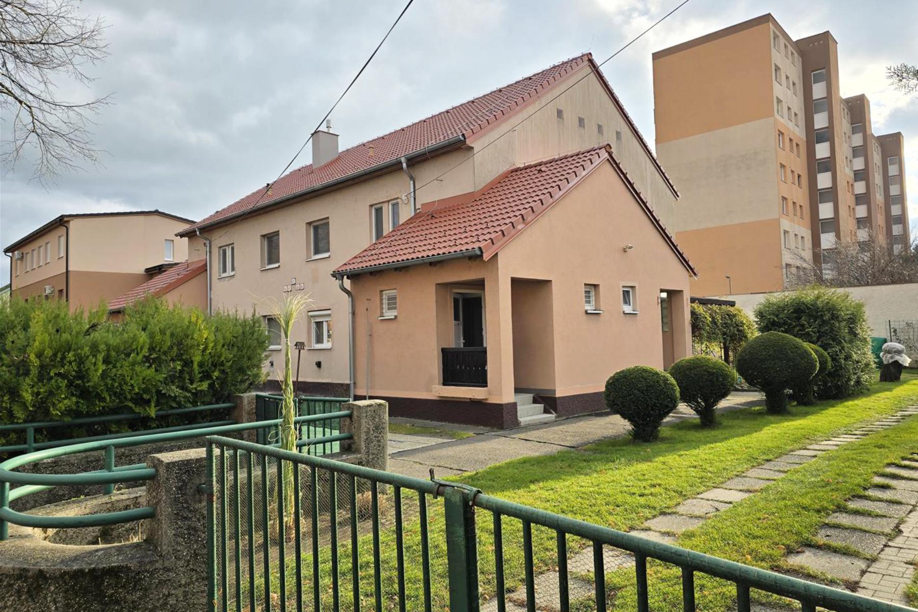 Na predaj: 2-izbový byt, Šamorín, Bratislavská,  okres Dunajská Streda