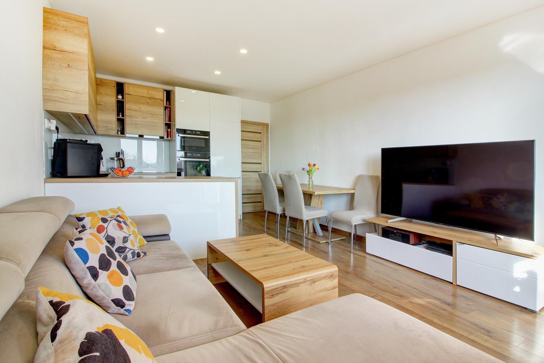 Na predaj zrekonštruovaný 3 izbový byt, ul. Súmračná, Ostredky, Ružinov, Bratislava